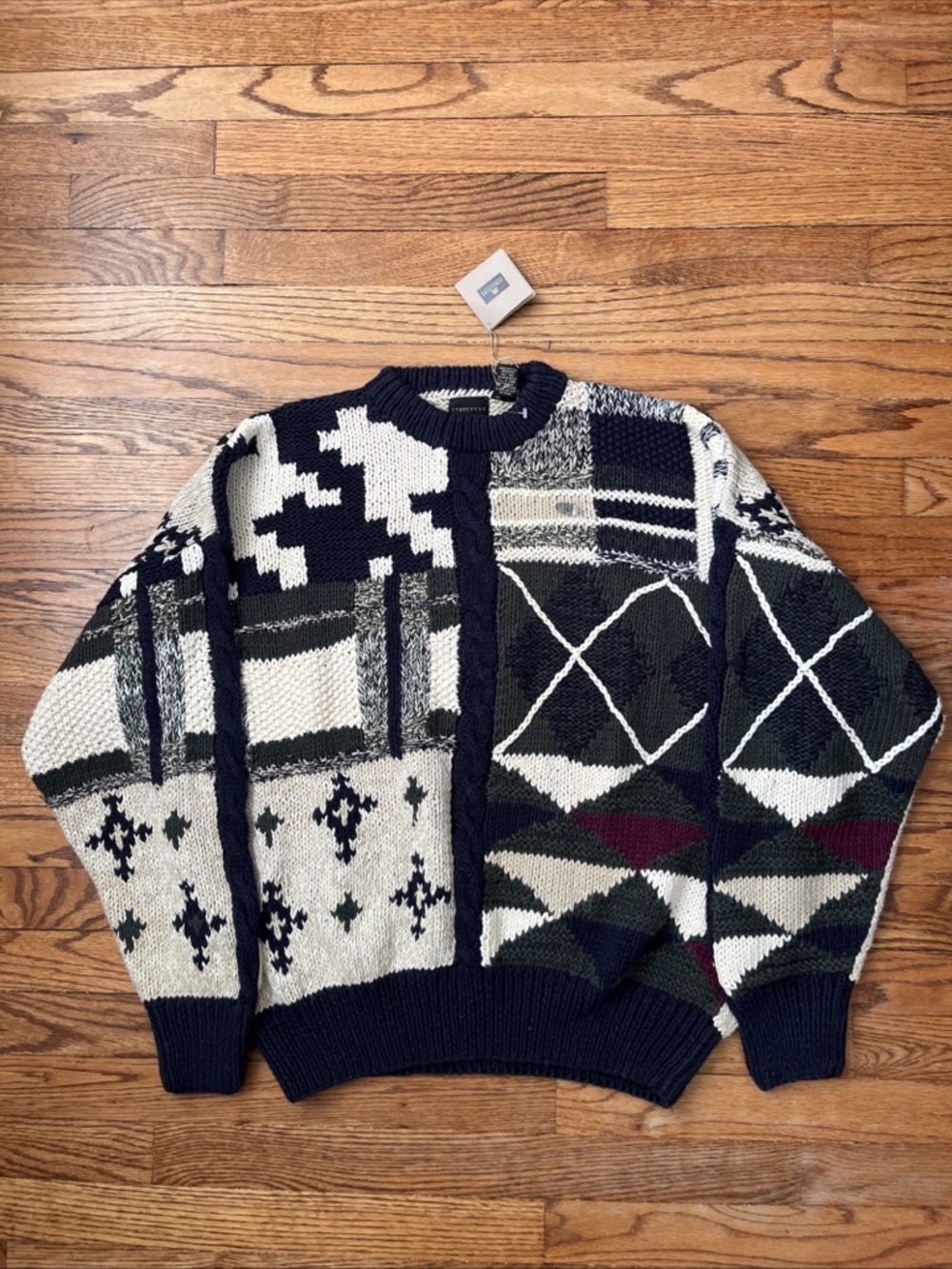 Structure VTG. Men’s Sweater Sz. L Cotton Blend Cream Green Blue Oversized 90s